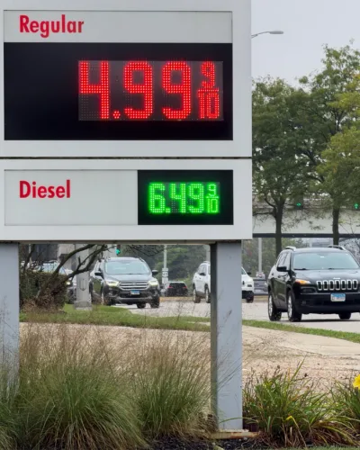 AAA: Michigan gas prices hit new 2026 high